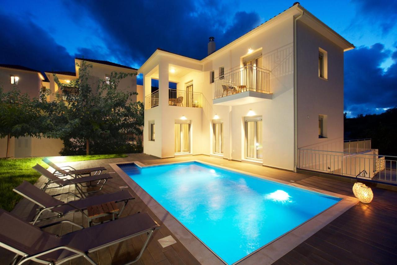 Amarianos Villas Agia Efimia Eksteriør billede