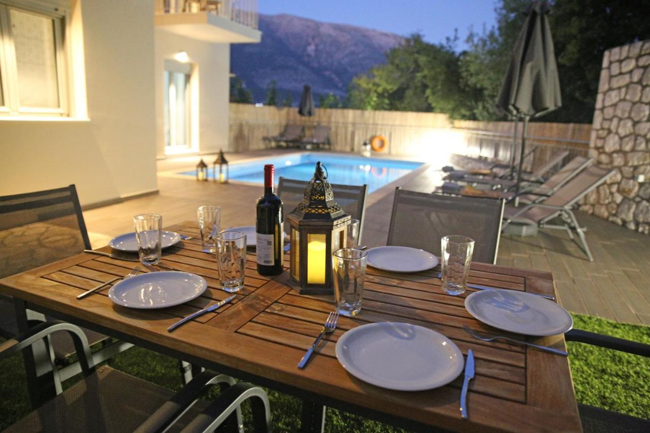 Amarianos Villas Agia Efimia Eksteriør billede