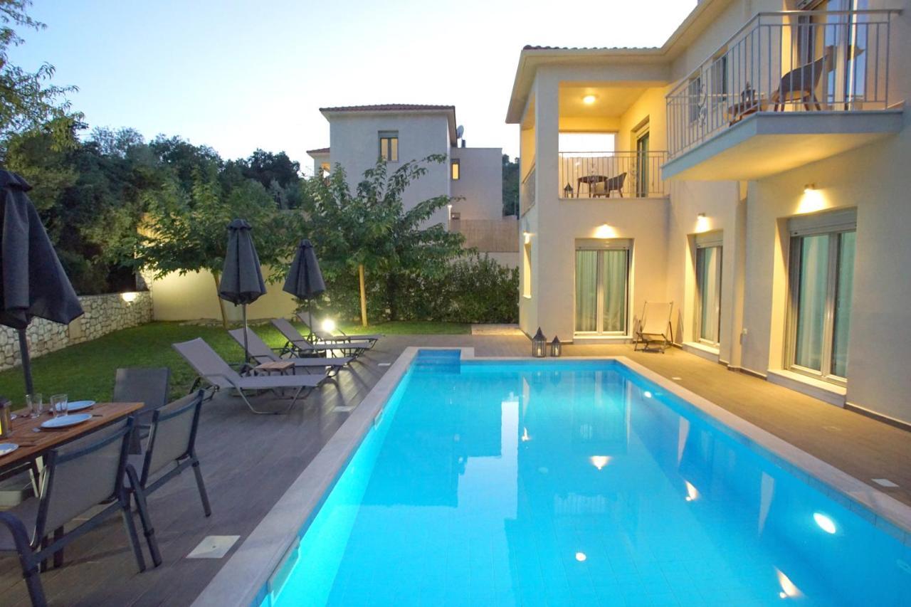 Amarianos Villas Agia Efimia Eksteriør billede