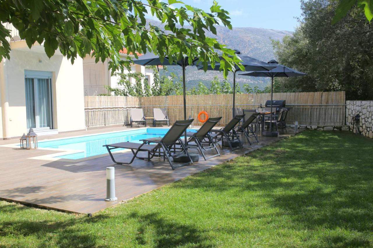 Amarianos Villas Agia Efimia Eksteriør billede
