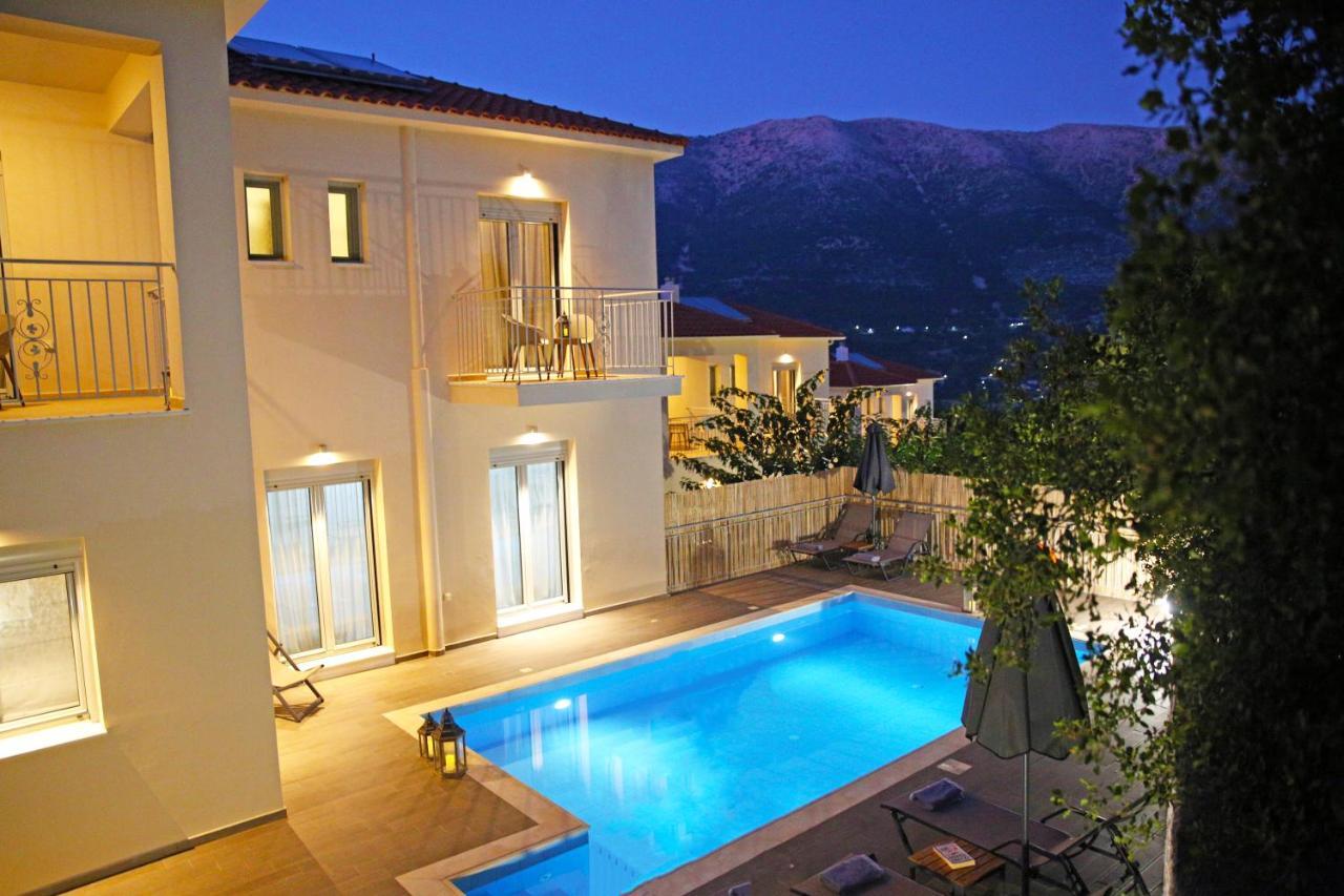 Amarianos Villas Agia Efimia Eksteriør billede