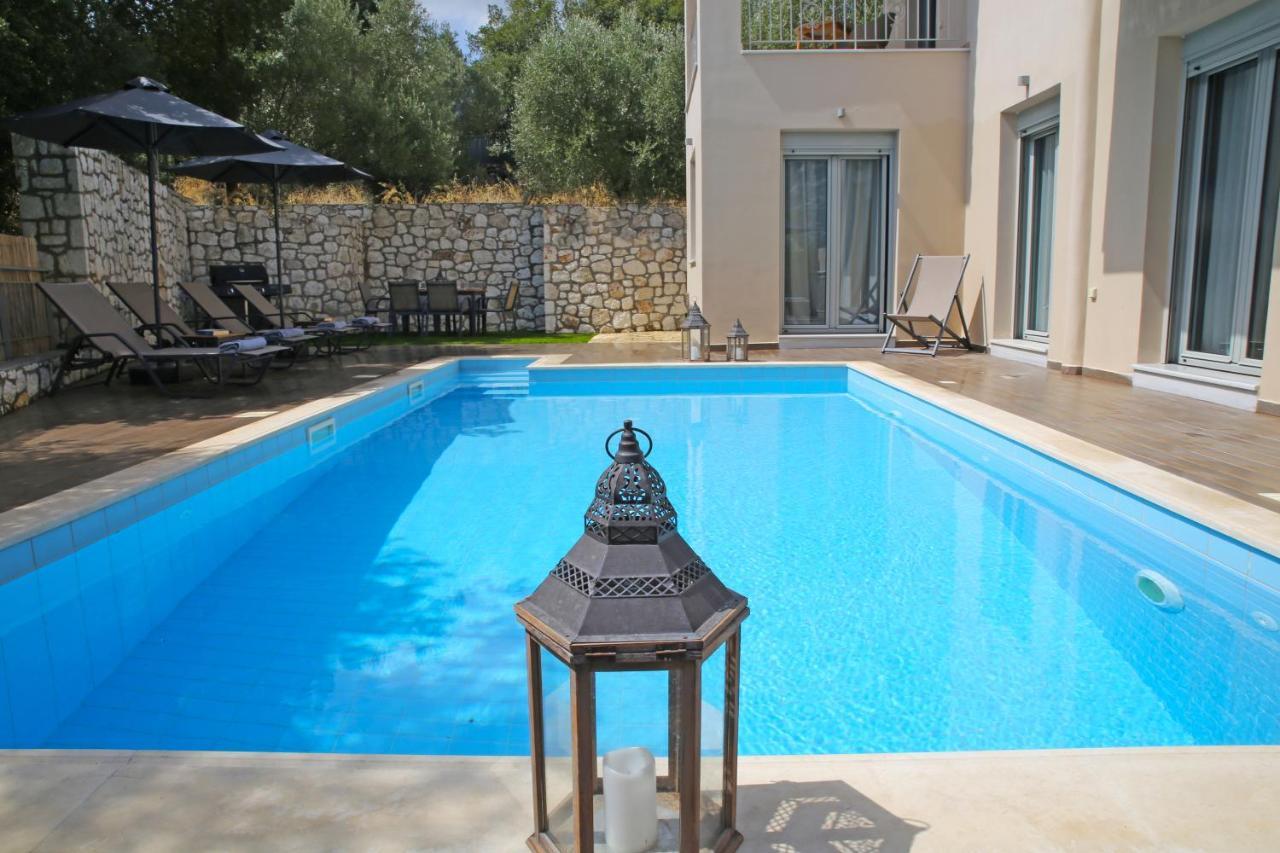 Amarianos Villas Agia Efimia Eksteriør billede