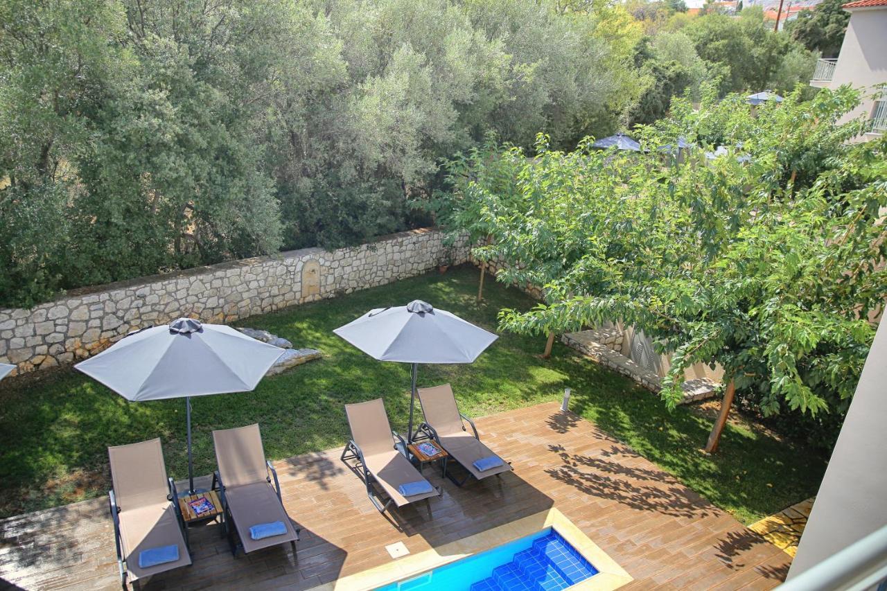 Amarianos Villas Agia Efimia Eksteriør billede