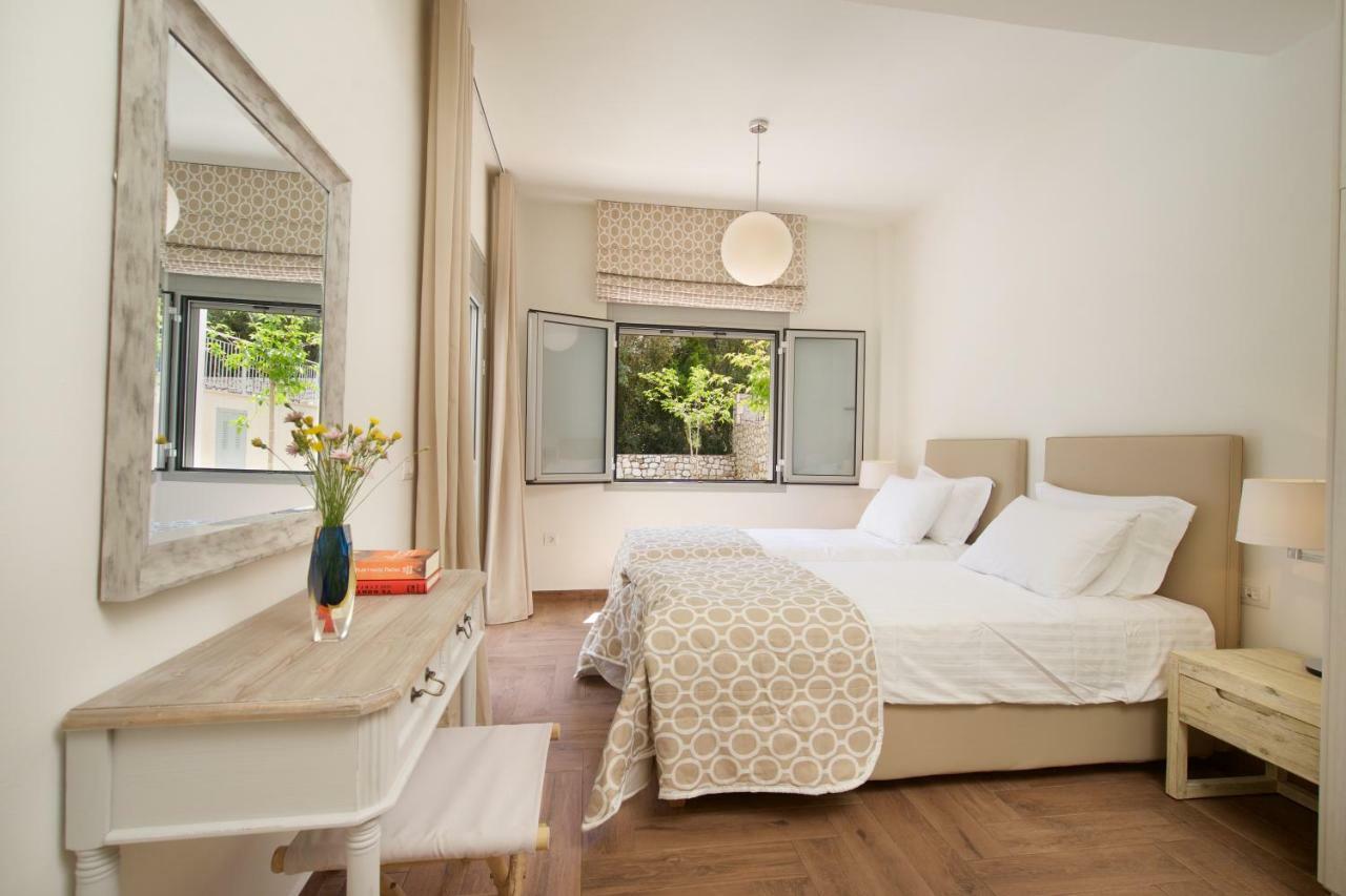 Amarianos Villas Agia Efimia Eksteriør billede